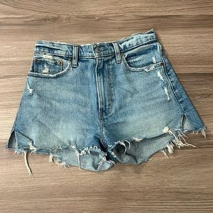 Abercrombie The Mom Short
